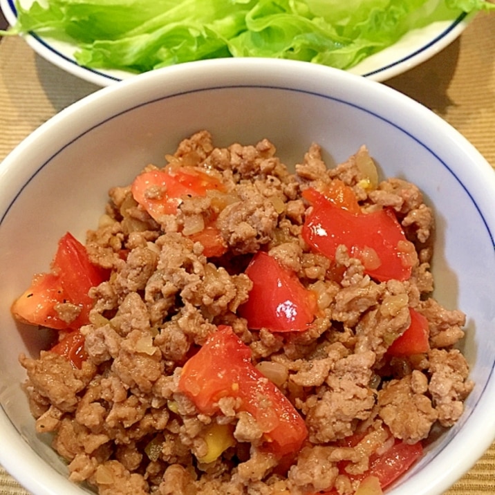 豚ひき肉とトマトのエスニックレタス包み